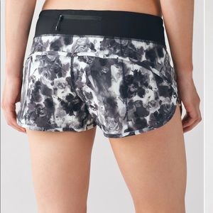Lululemon Speed Short Size 8